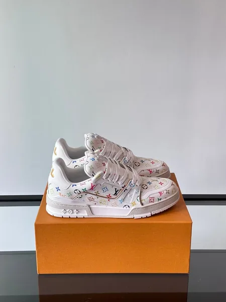 Louis Vuitton Men White Leather Multicolor Monogram Sneakers product photo