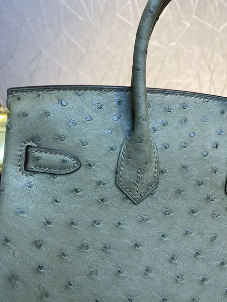 Hermès Birkin 30 cm Khaki Ostrich Leather Silver Hardware Bag product view 3