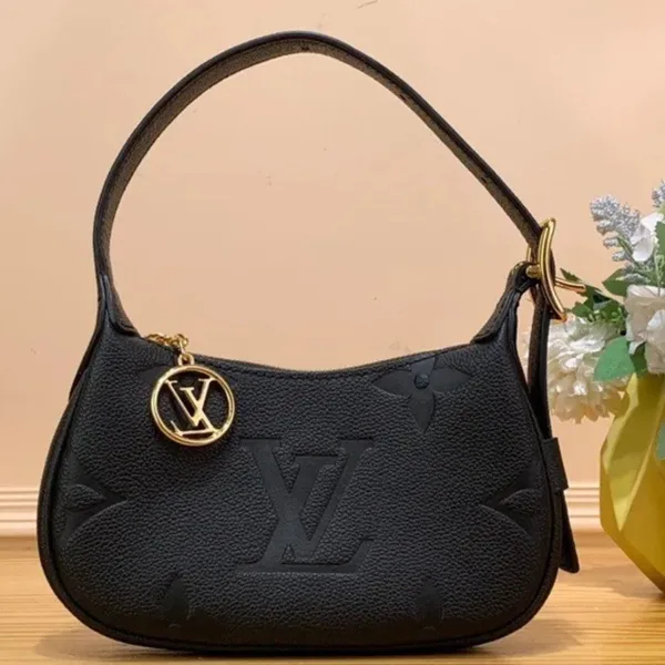 Louis Vuitton Moon Mini Bag Black Hanbags 20.5x11x5cm product photo