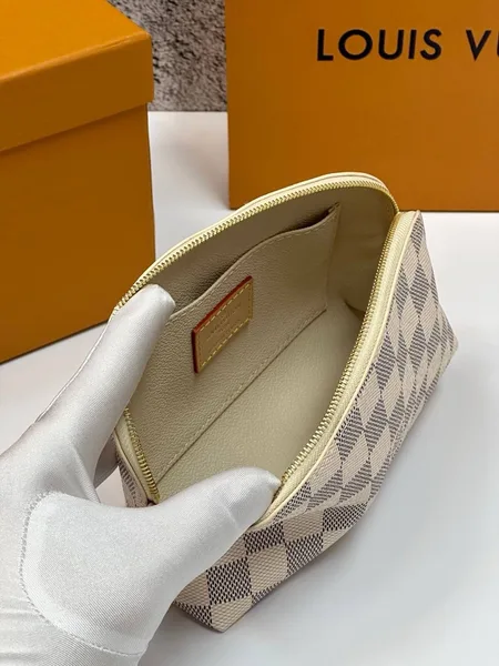 Louis Vuitton Pochette Cosmetic pouch MM product view 4