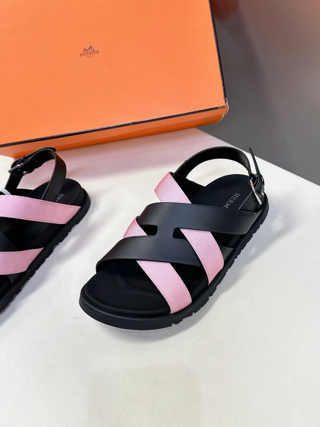 Hermès Women Black Pink Leather Strappy Sandals product view 4