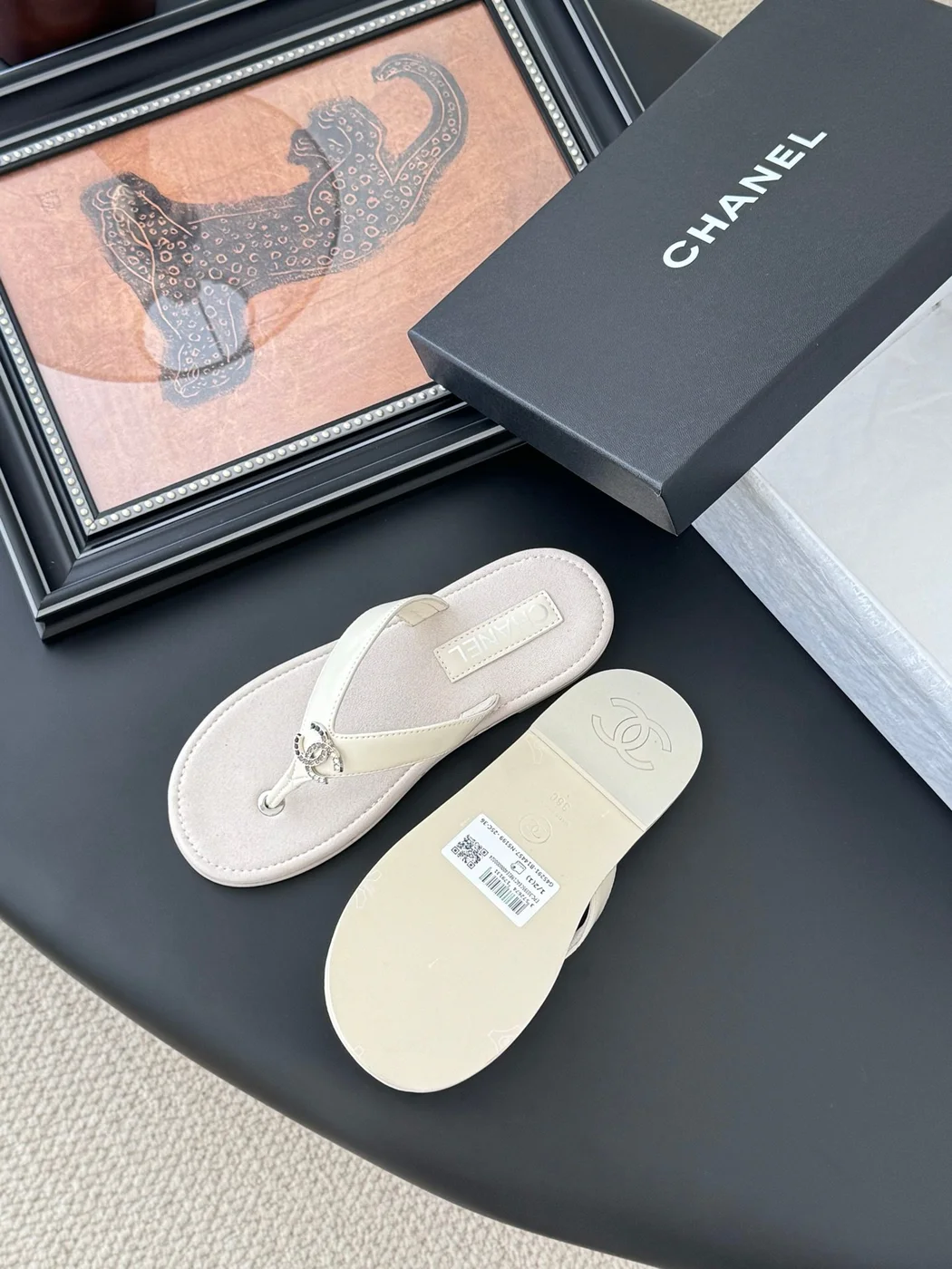 Chanel Women White Leather Thong Sandals product view 5