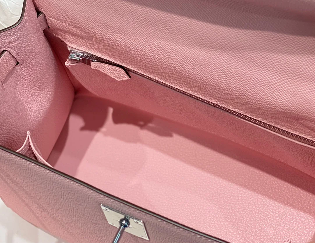 Hermès Kelly 28 cm In Rose Sakura Epsom Silver Hardware Bag product view 6