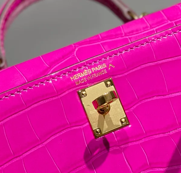 Hermès Mini Kelly In Deep Magenta Crocodile Skin Gold Hardware Bag product view 4
