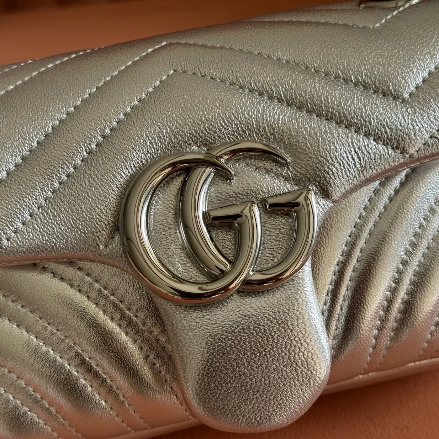 Gucci GG Marmont Bag 22 In Silver Lambskin product view 3