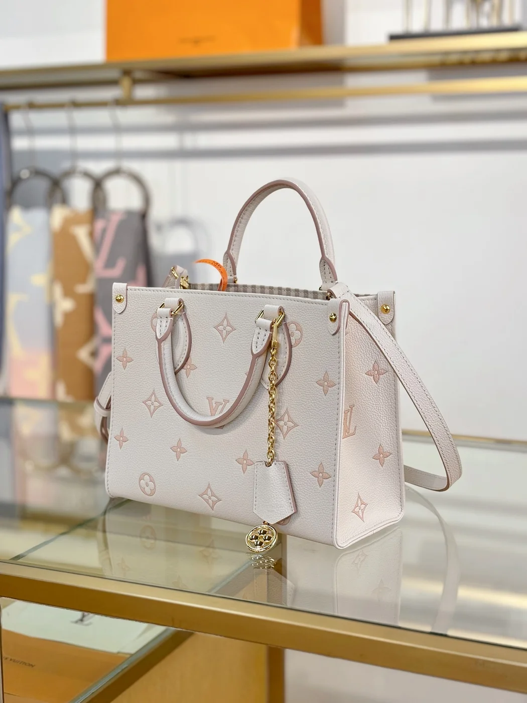 Louis Vuitton OnTheGo White Monogram Tote Bag product view 3