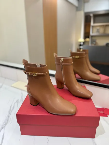 Valentino Women Brown Leather Ankle Boots — Heeled Chain-Cuff Style product photo