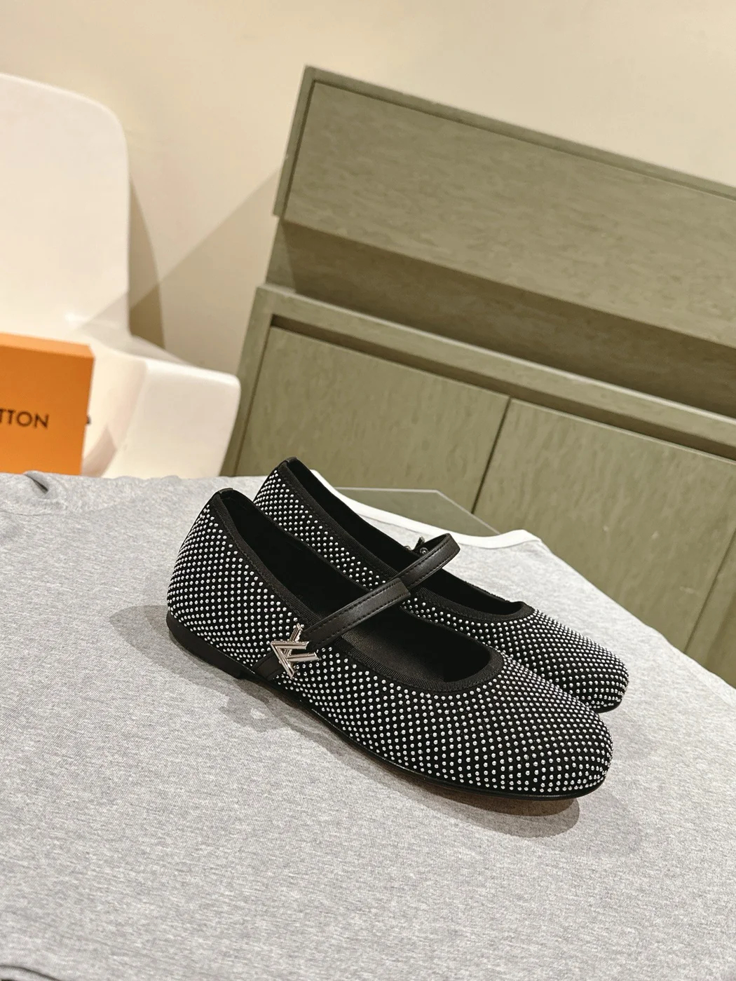 Louis Vuitton Women Black Polka Dot Fabric Mary Janes product view 3