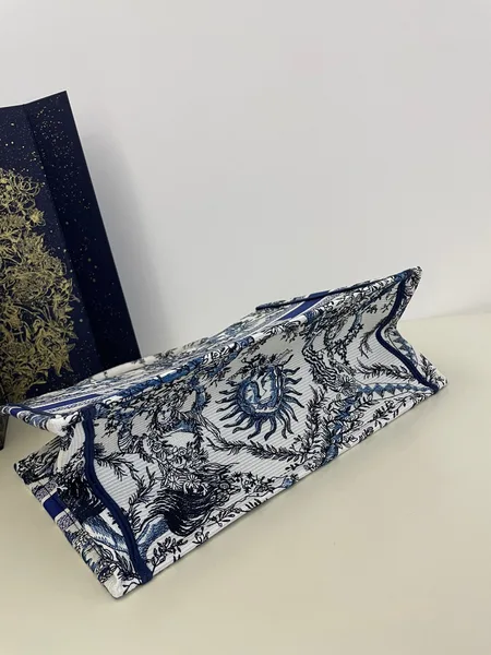 Dior Book Tote 36 cm — Blue and White Floral Pattern product view 6