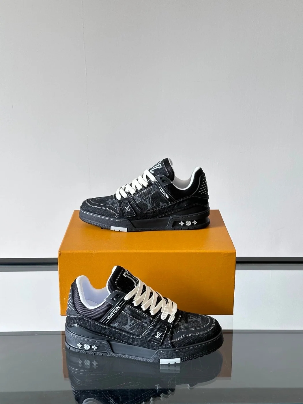 Louis Vuitton Men Black Suede Sneakers product view 4