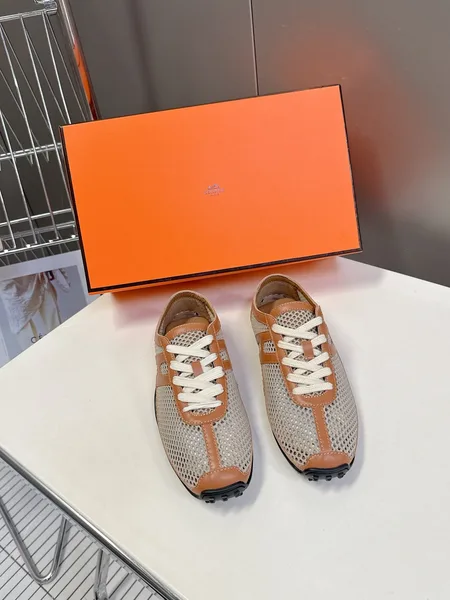 Hermès Women Beige Mesh And Tan Leather Sneakers product photo