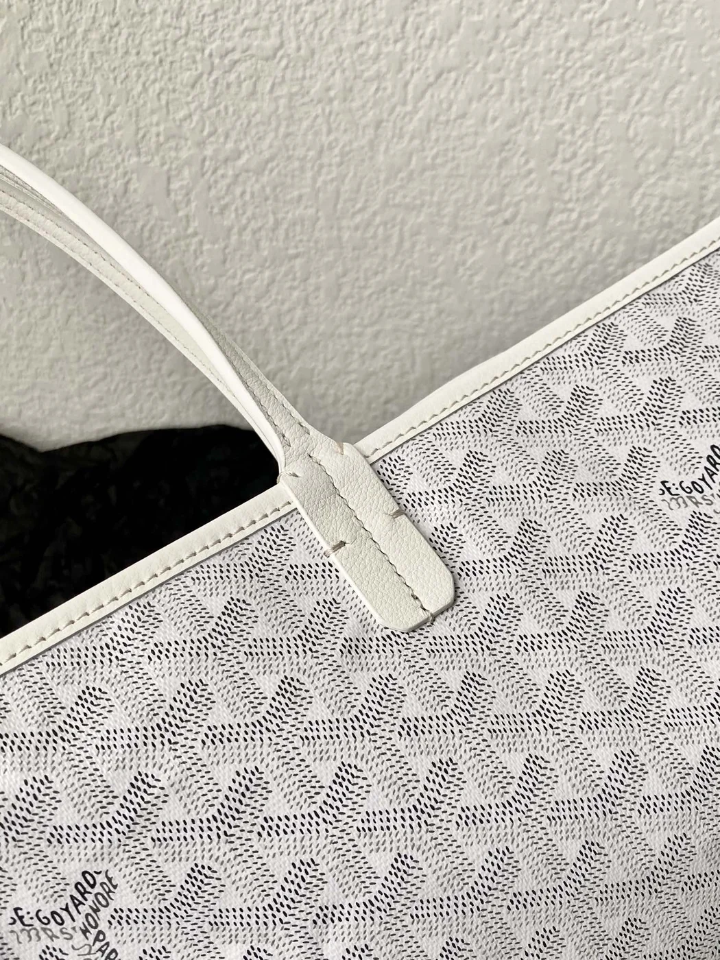 Goyard White Goyardine Canvas & Chevroches Calfskin Saint Louis PM Tote product view 4