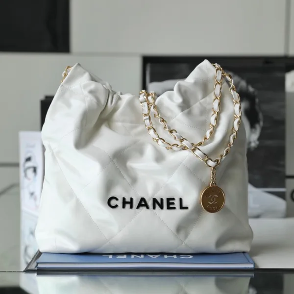 Chanel Handbag 22 Shopping Woman’s White Smooth Leather 35 cm product photo