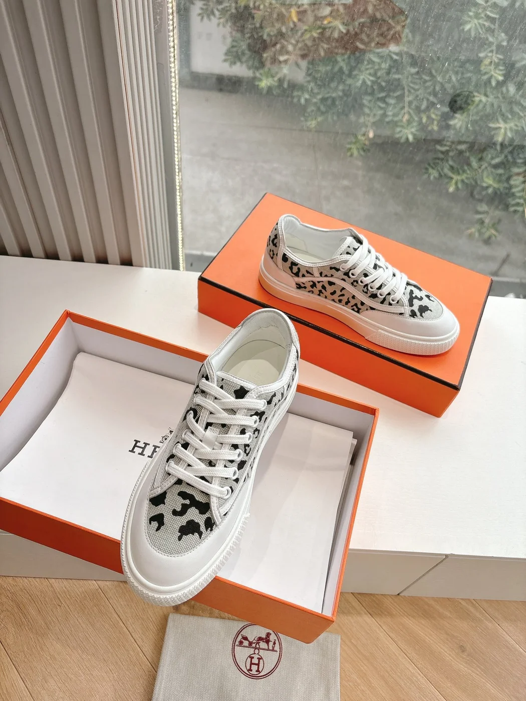 Hermès Women White Canvas Leopard Print Sneakers product view 3