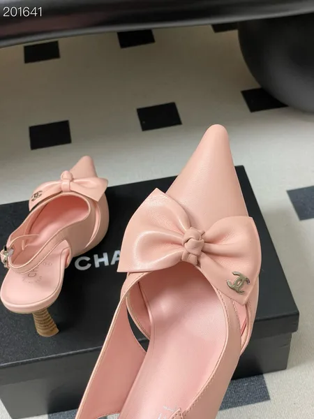 Chanel Logo Bow Sling-back Heels Pink product photo