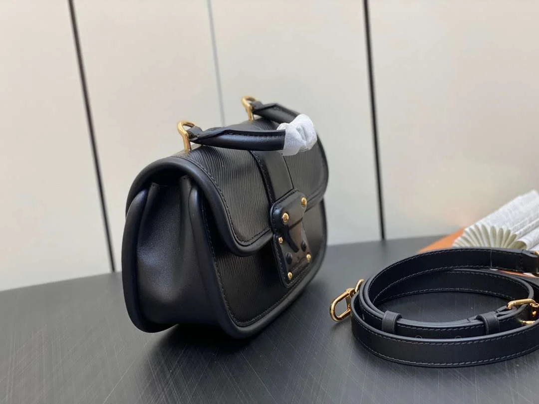 Louis Vuitton Hide and Seek Bag Black Woman’s Handbags 21x15x8cm product view 8