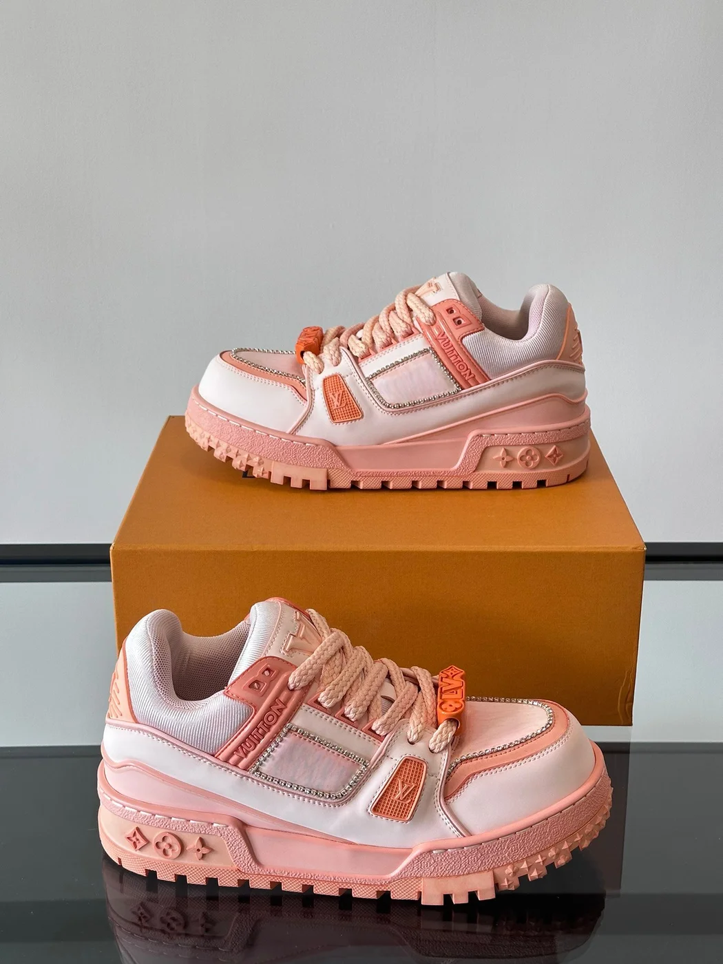 Louis Vuitton Men Leather and Mesh Sneakers — Coral Pink product view 4