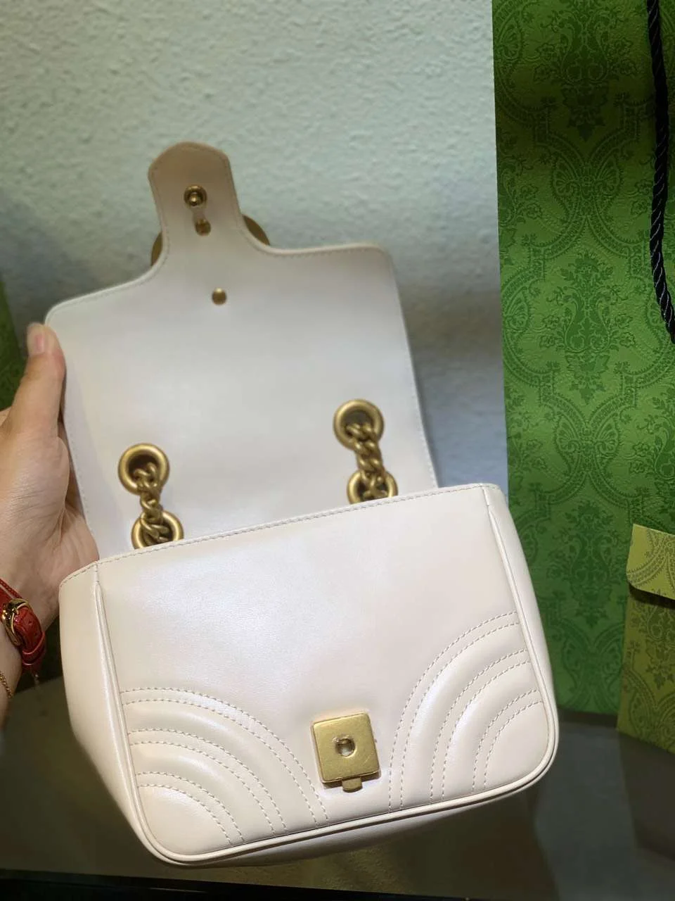 Gucci Marmont Women’s Handbag White 20 cm product view 5