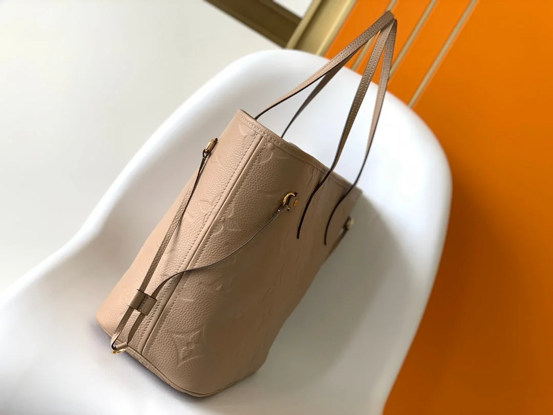 Louis Vuitton Neverfull MM 32 Beige Monogram Empreinte Leather Bag product view 4