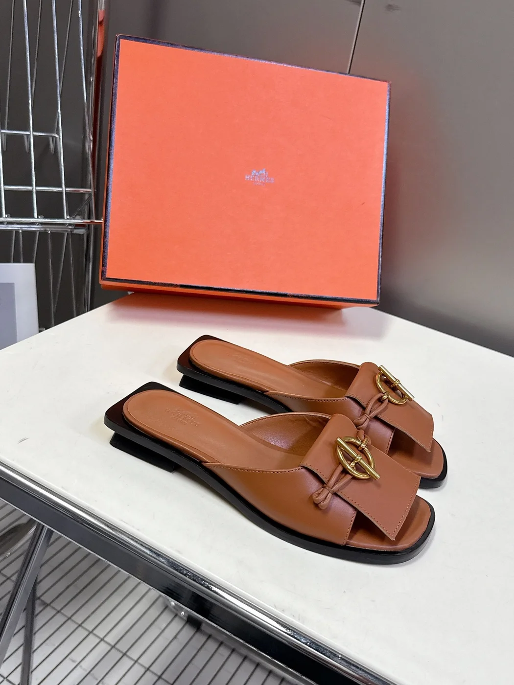 Hermès Women Brown Leather Flat Mules product view 4