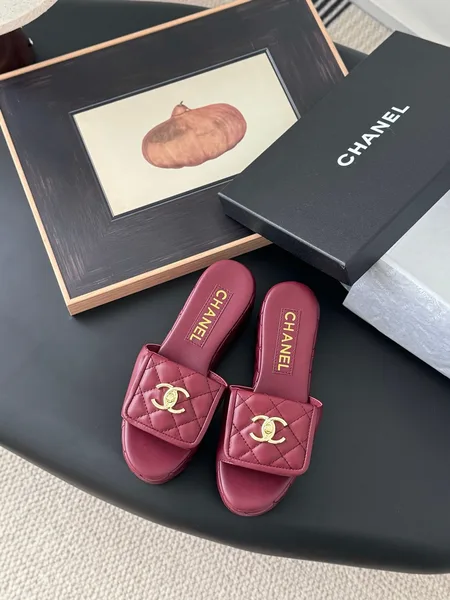 Chanel Women Burgundy Quilted Leather Slides — Gold-Tone CC Detail product photo