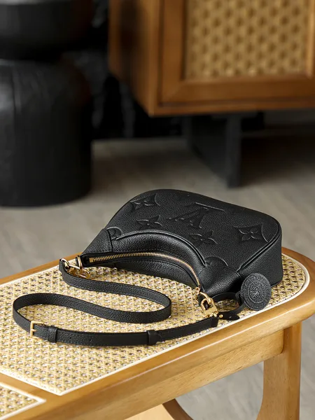 Louis Vuitton Bagatelle Nm Shoulder Bag product view 4