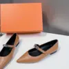 Hermès Women Tan Leather Pointed Toe Flats product view 4