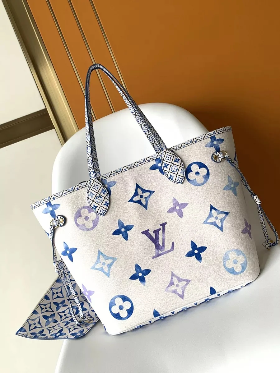 Louis Vuitton Neverfull bag from the “By The Pool” collectio product view 1
