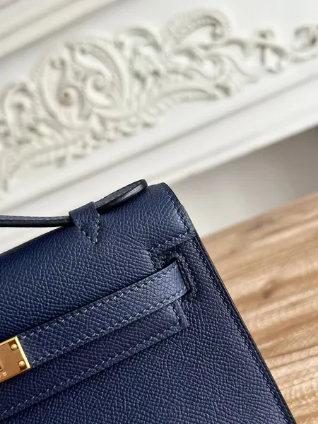 Hermès Kelly Mini Pochette 22 In Navy Blue Bag product view 5