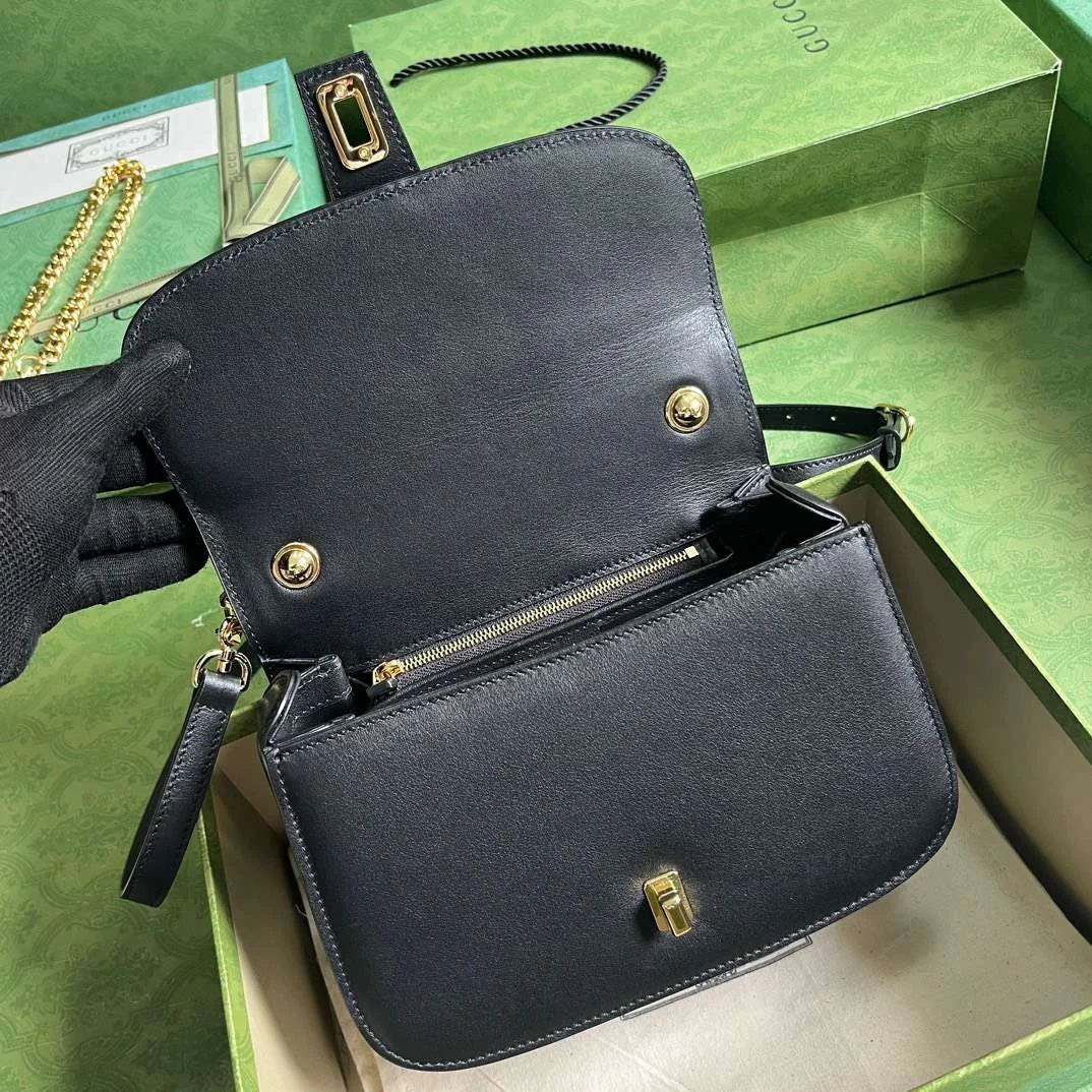 Gucci Blondie Top-Handle Bag 23 x 15 cm product view 4