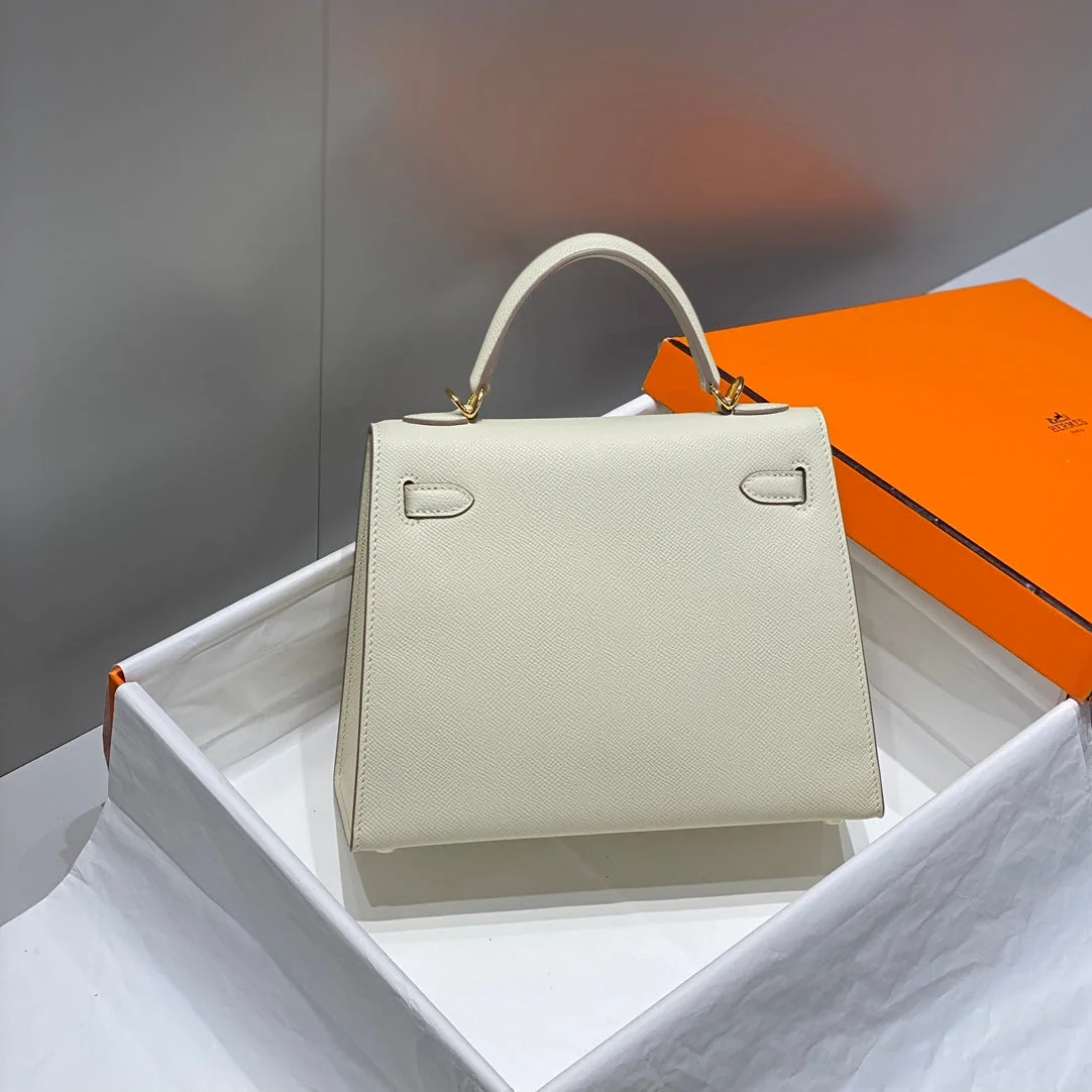Hermès 25 cm In Nata Epsom Calfskin Gold Hardware Bag product view 6