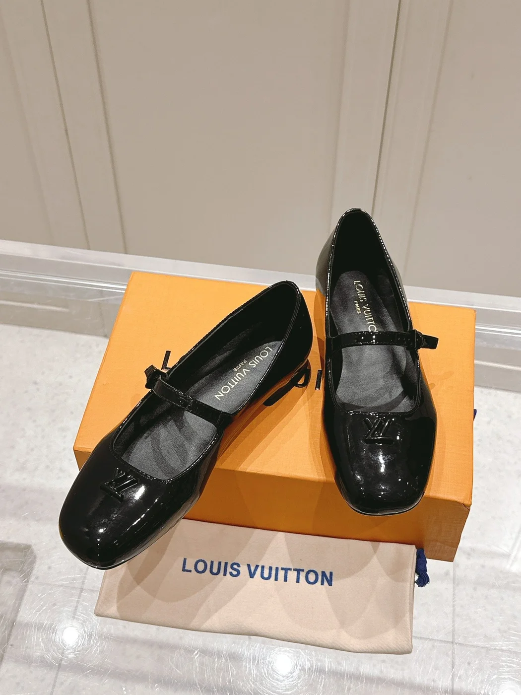 Louis Vuitton Women Black Patent Leather Mary Jane Loafers — Rounded Toe product view 5