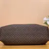 Louis Vuitton Clucth Tisitt Lock Handbags 28x14cm product view 2
