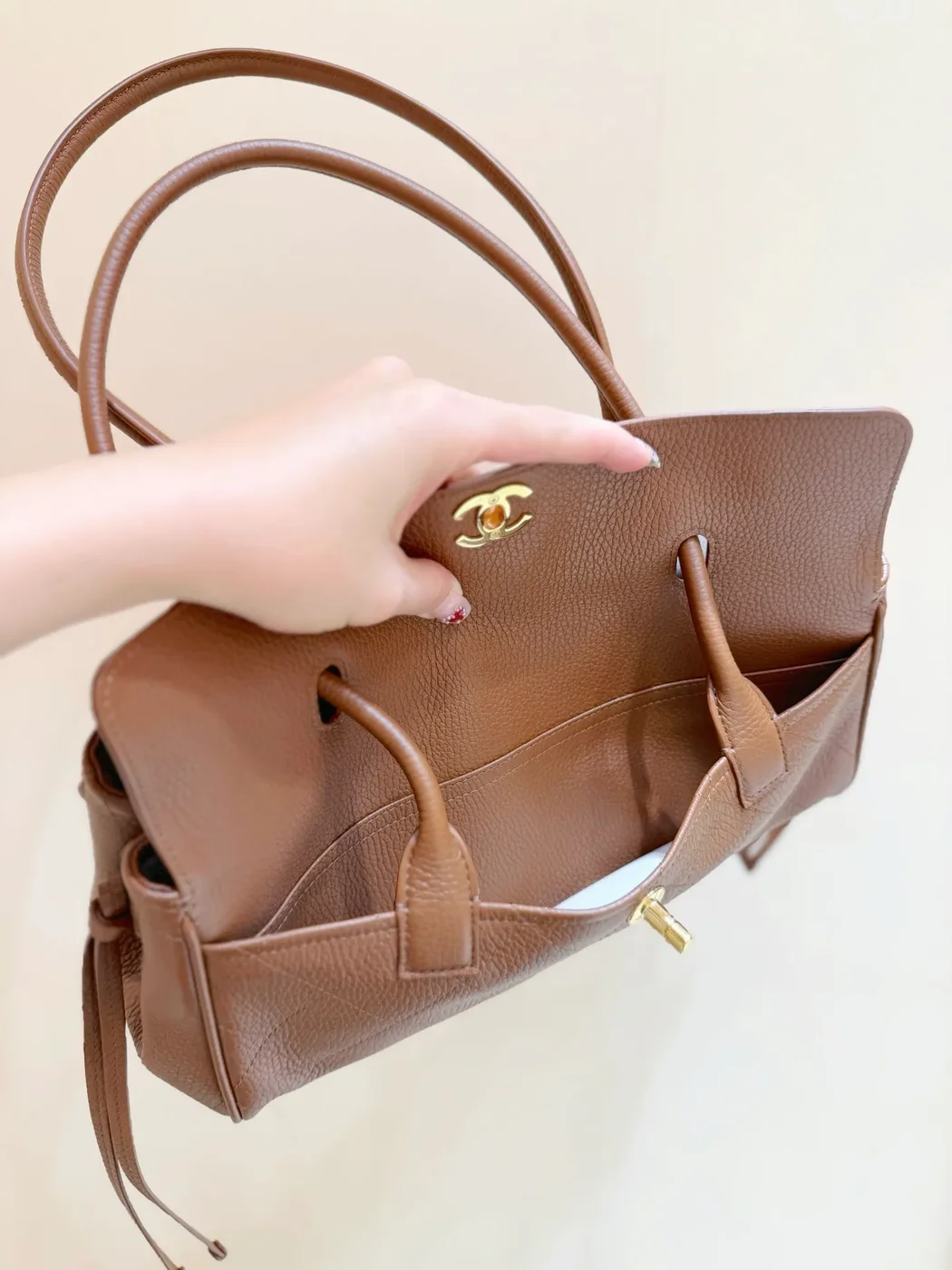 Chanel Grained Calfskin Stitched Urban Essentials Small Shopping Bag product view 5