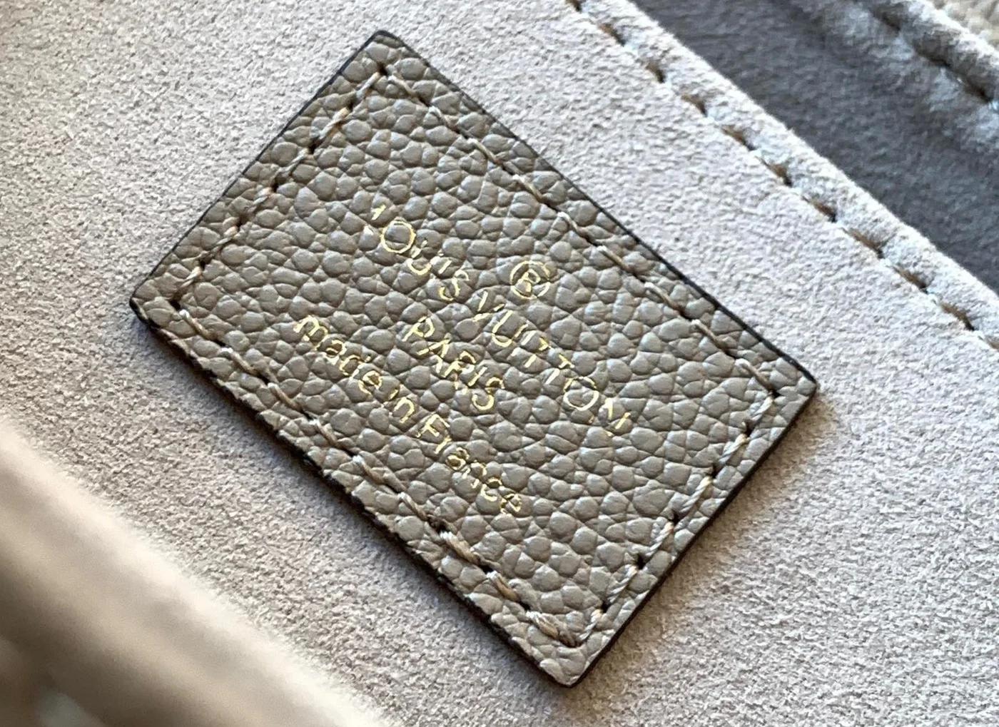 Louis Vuitton Favorite Brown Handbags Lock Gold 24x14cm product view 8
