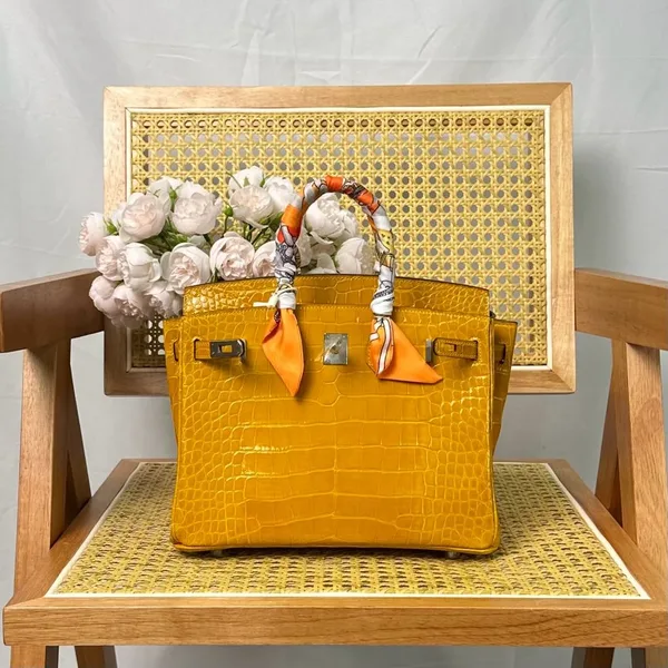 Hermès Birkin 25 cm Amber Yellow Crocodile Leather Silver Hardware Bag product photo