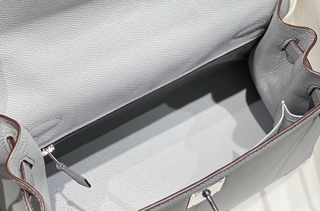 Hermès 28 cm In Gris Perle Epsom Calfskin Palladium Hardware Bag product view 8