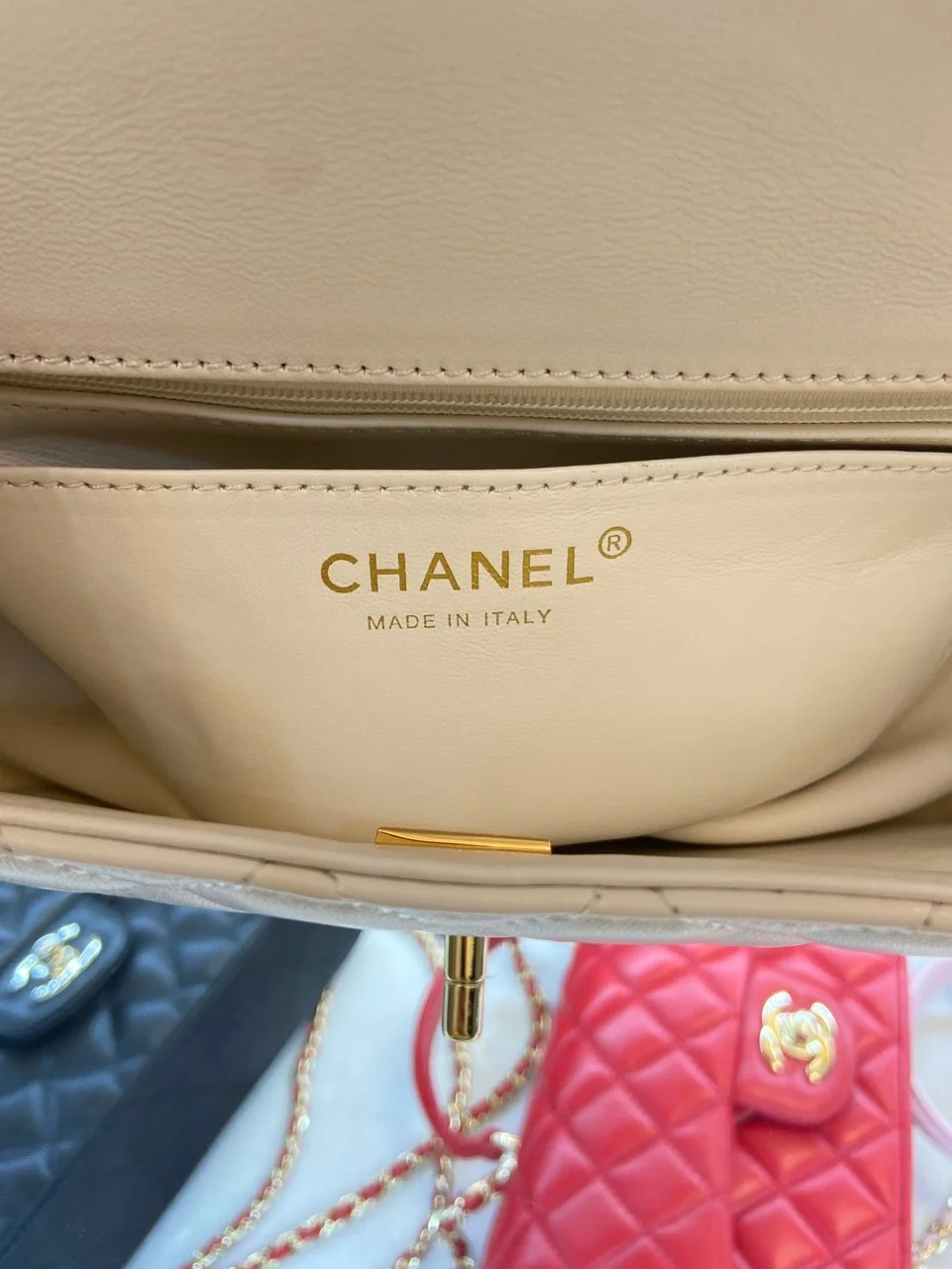 Chanel Handle Charm Handbags Lock Gold Demi White 20x12cm product view 6