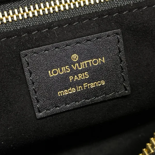 Louis Vuitton M45393 Petite Malle Souple Bag product view 13
