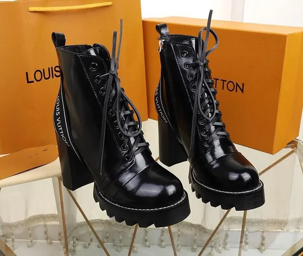Louis Vuitton Star Trail Ankle Boots — Black product photo
