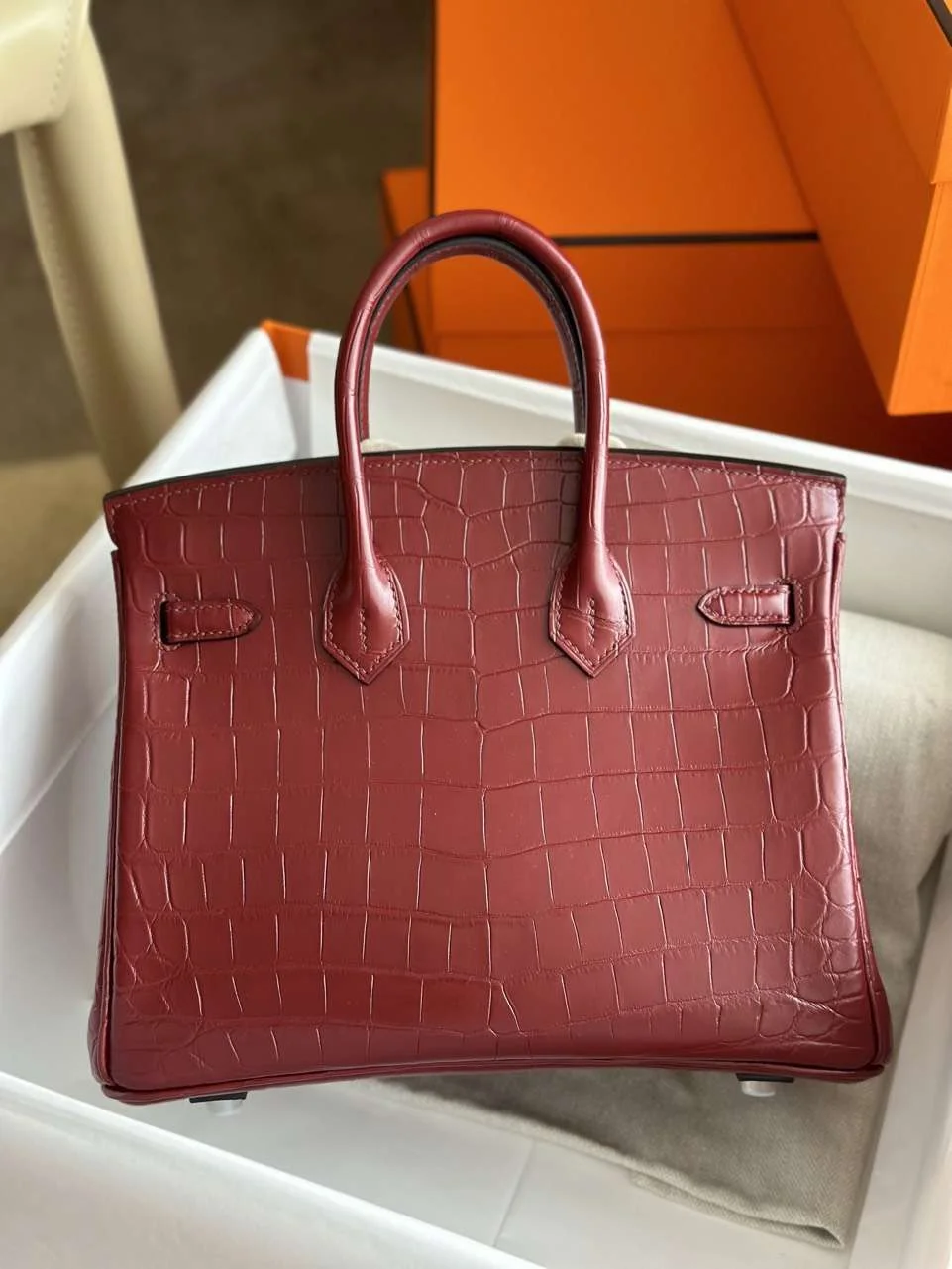 Hermès Birkin Woman’s Hand Sewing Red Handbags 25 cm product view 5
