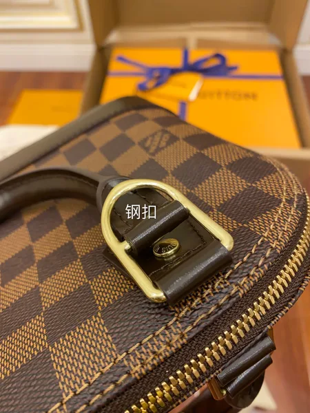 Louis Vuitton Alma BB Bag product view 2