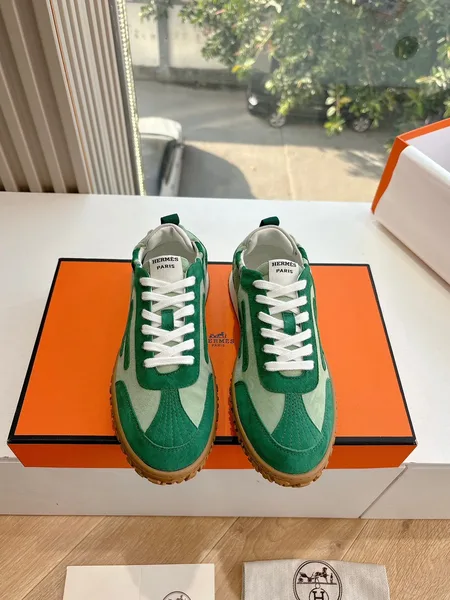 Hermès Women Green Suede Canvas Sneakers product photo