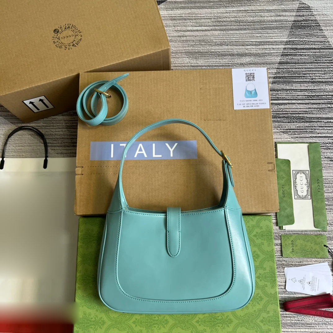 Gucci Jackie Small 28 Shoulder Bag In Blue Pastel Calfskin product view 3