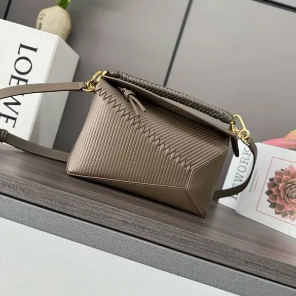Loewe Puzzle Bag product photo