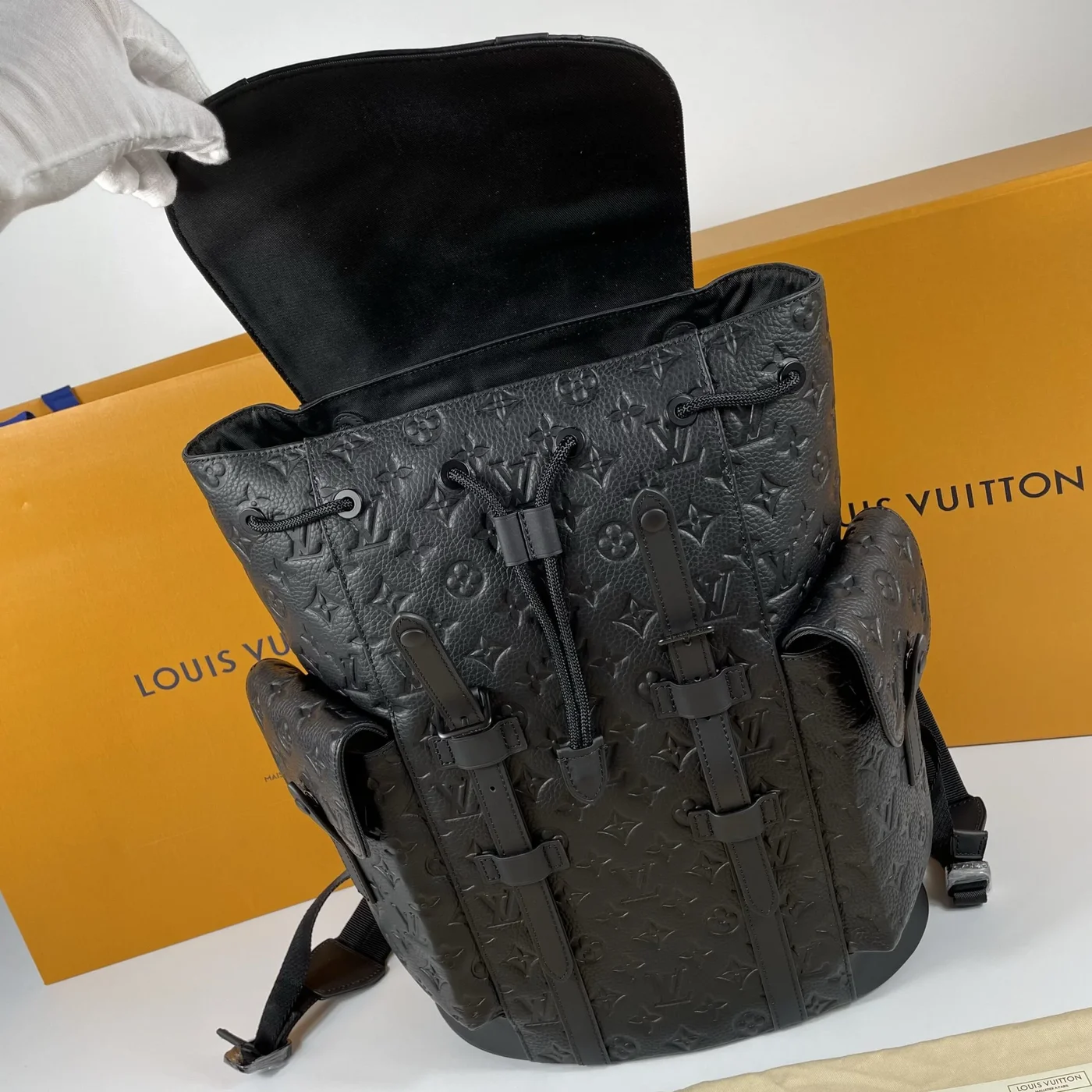 Louis Vuitton Christopher MM Backpack product view 4