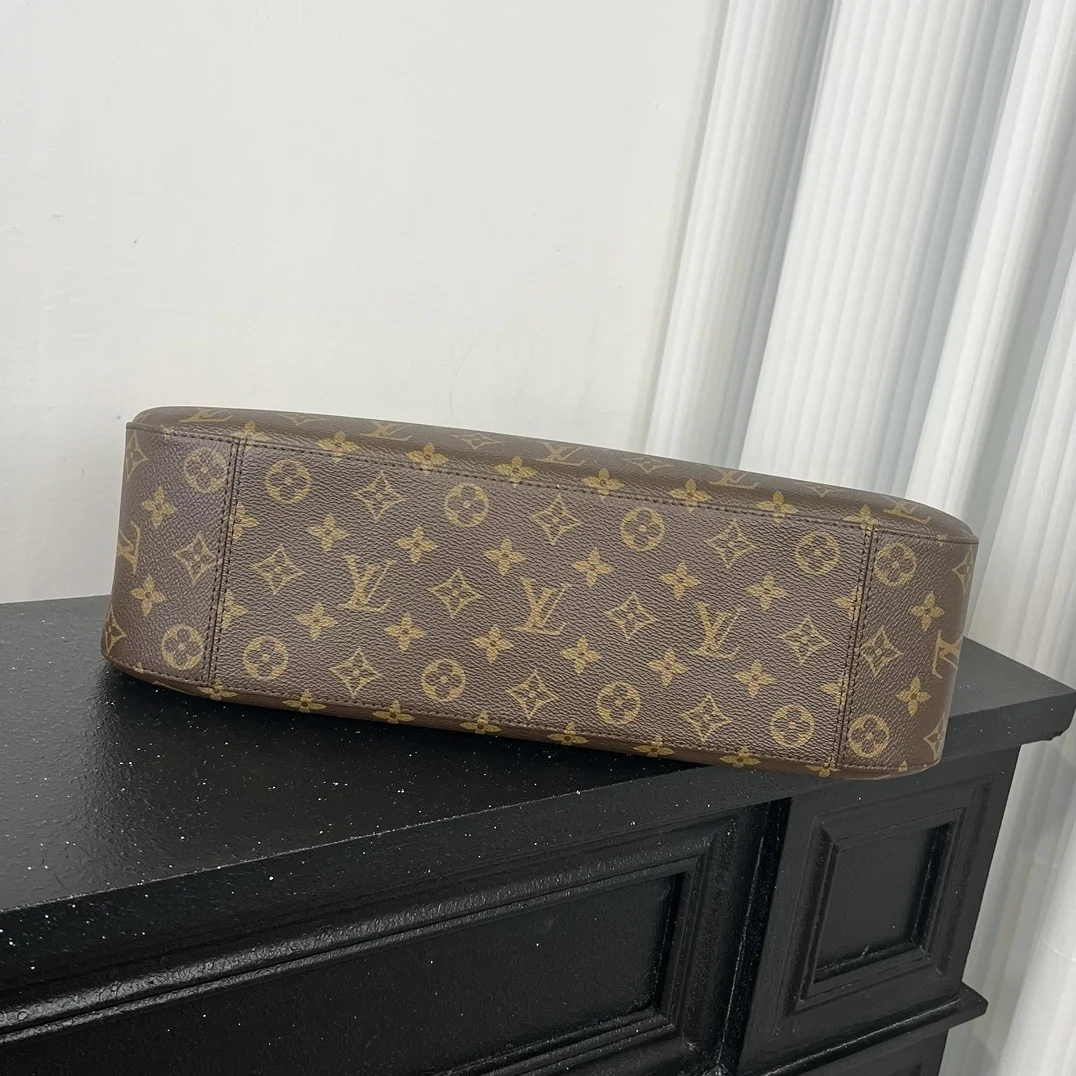 Louis Vuitton Slouchy MM bag in Monogram canvas product view 6