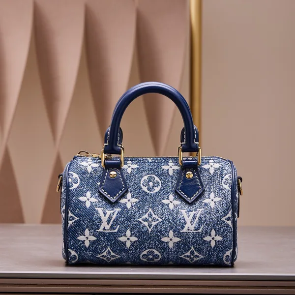 Louis Vuitton Speedy Monogram Demin Woman’s Handbags 16x10x7.5 cm product photo