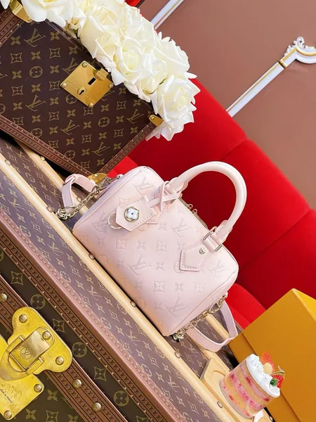 Louis Vuitton Speedy 20 in pink Monogram Empreinte Bag product photo