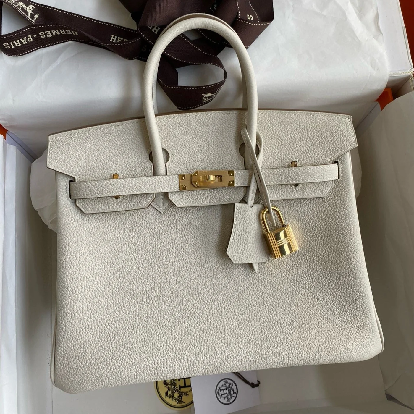 Hermès Birkin 25 cm Cream Togo Leather Gold Hardware Bag product view 1